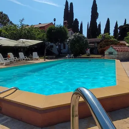 4 Murri روفينجسكو سيلو