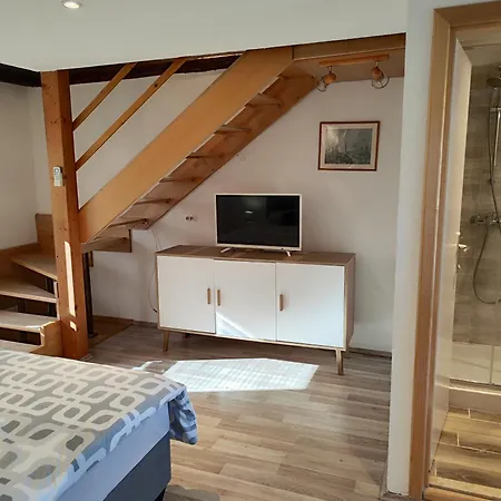 4 Murri روفينجسكو سيلو